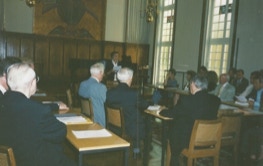 Aula der Abtei Maria Laach. IV. Symposium Kirchenmusik und Brasilianische Kultur 1999